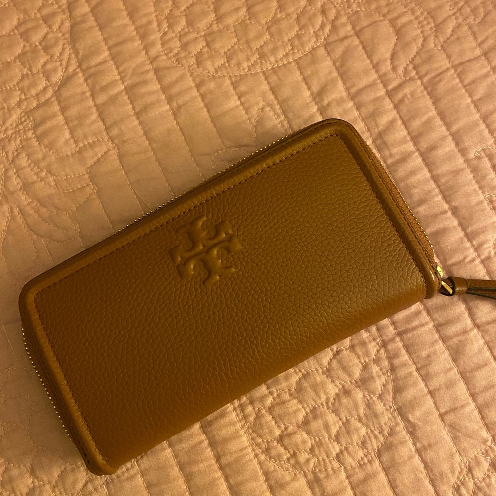 Tory Burch walket